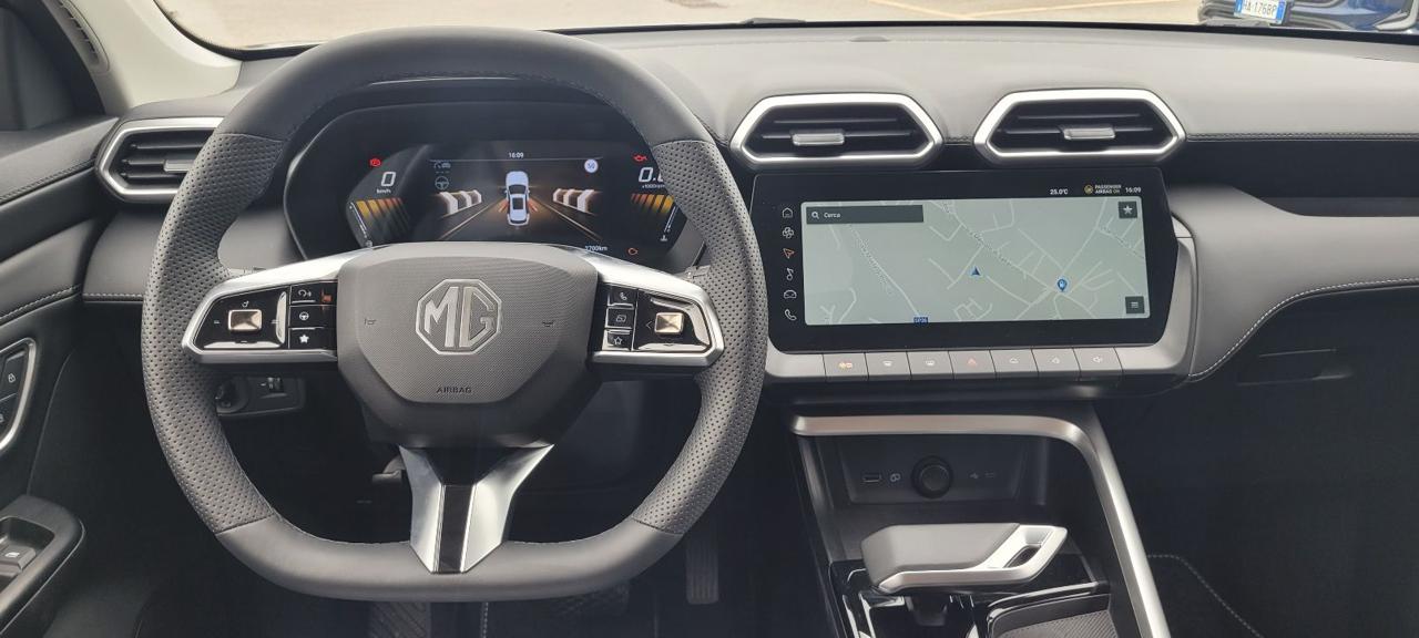 MG ZS 1.5 Hybrid+ Luxury - 10
