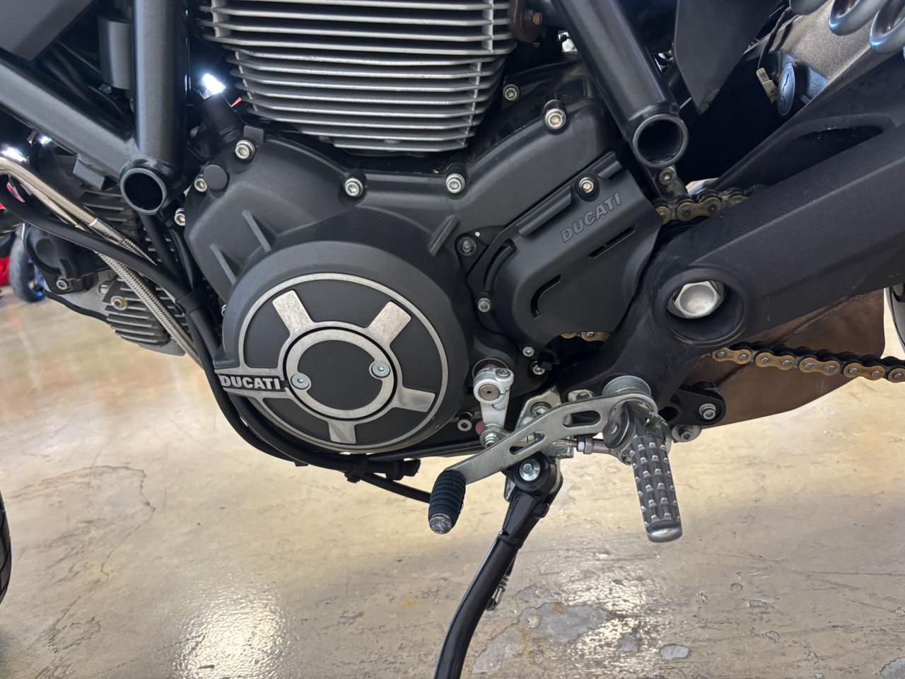 DUCATI Scrambler 800 SCR800 ICON 18 - 6