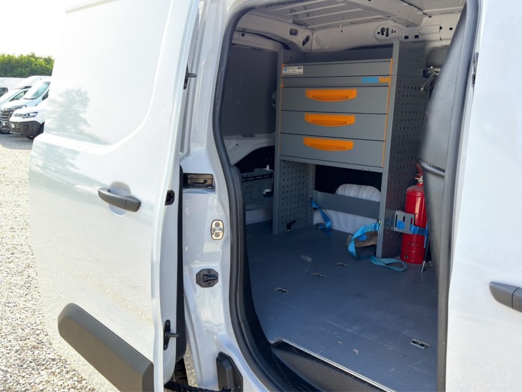 OPEL Combo 1.5 130CI ALLESTITO - 8