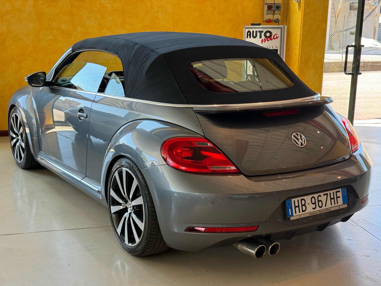 Maggiolino Cabrio 1.4 TSI R-Line #Fender - immagine 5