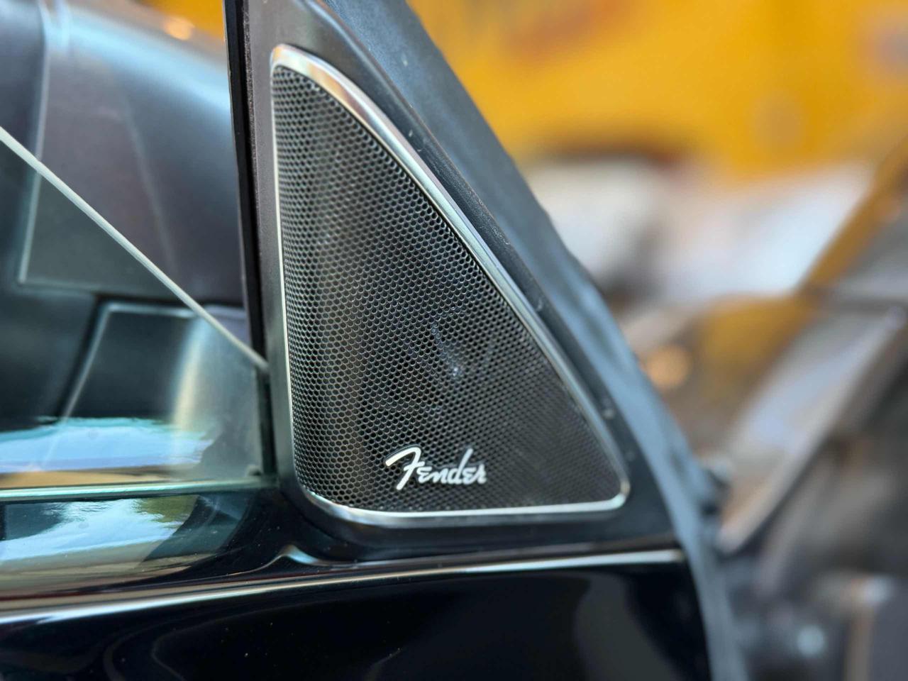 Maggiolino Cabrio 1.4 TSI R-Line #Fender - immagine 7