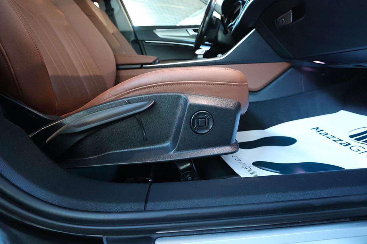 AUDI A6 40 TDI Avant S-Tronic Business Sport - 36