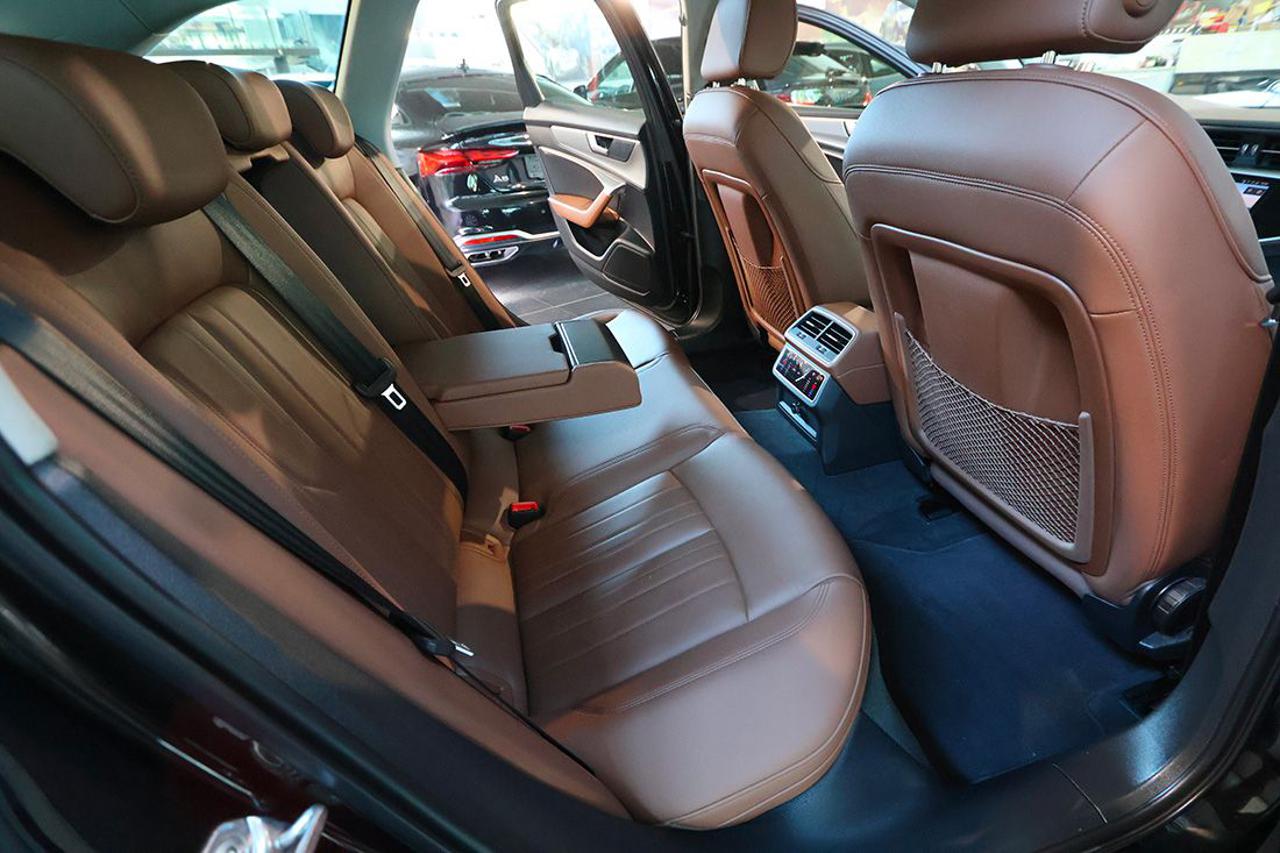 AUDI A6 40 TDI Avant S-Tronic Business Sport - 19