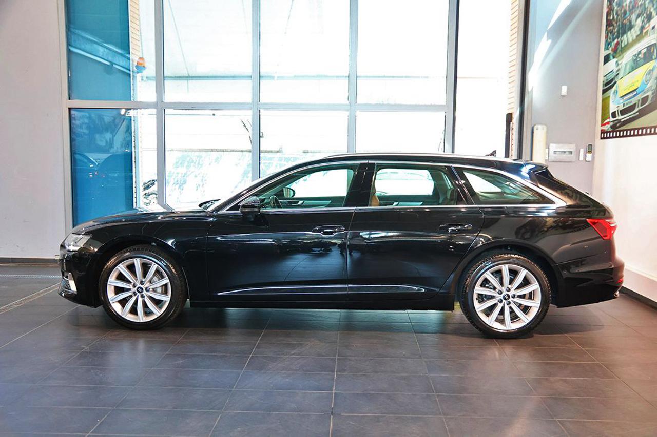 AUDI A6 40 TDI Avant S-Tronic Business Sport - 3