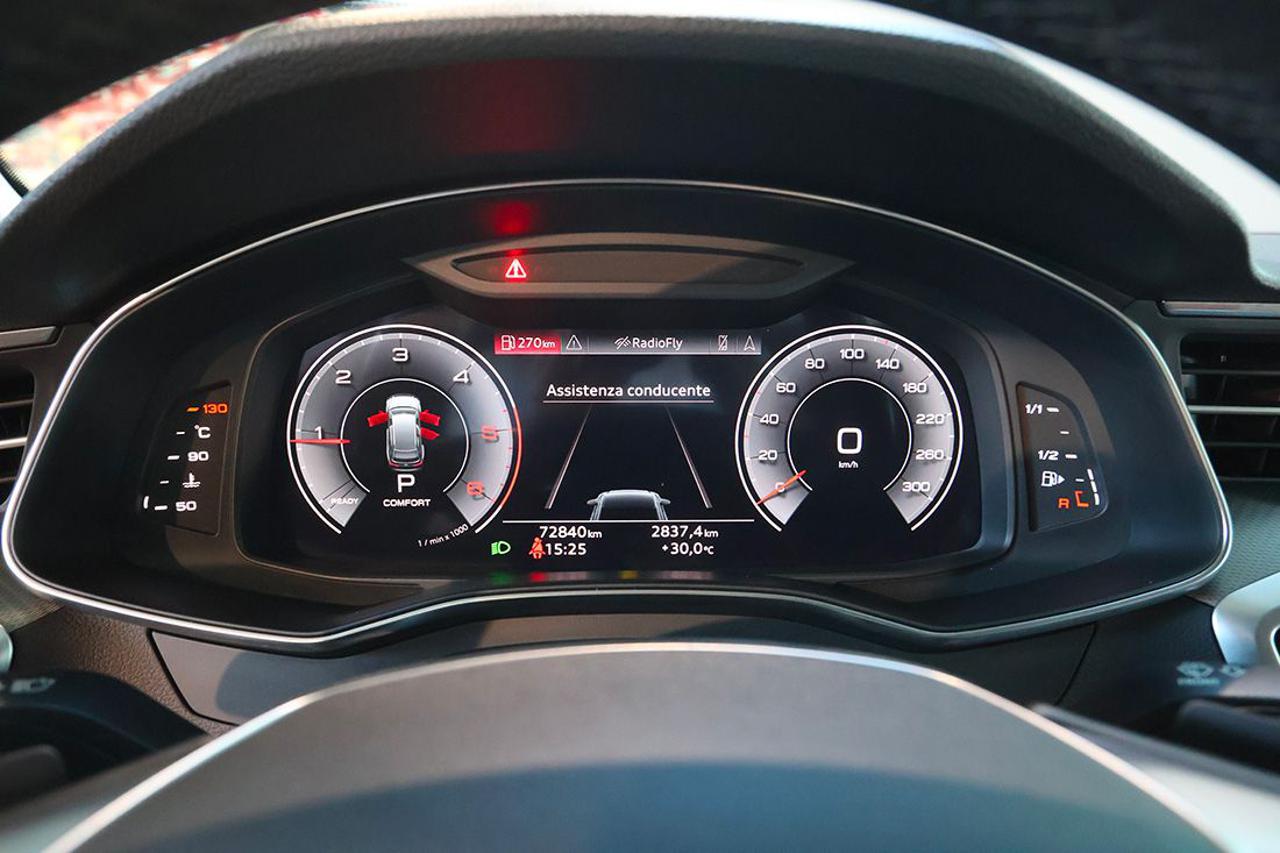 AUDI A6 40 TDI Avant S-Tronic Business Sport - 29