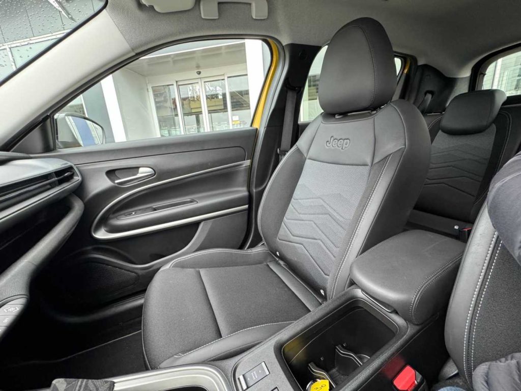 JEEP Avenger 1.2 Turbo 110 CV MHEV Summit - 13