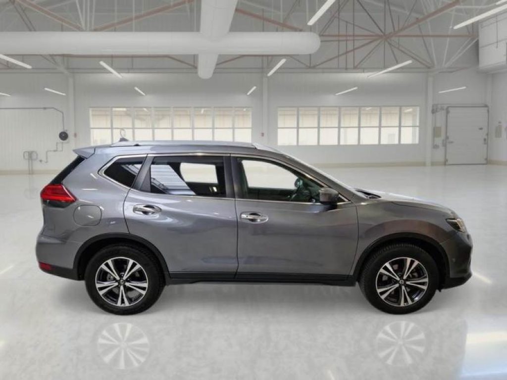 NISSAN X-Trail dCi 150 2WD N-Connecta - 4