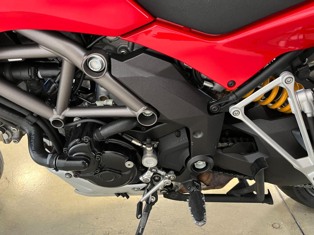 DUCATI Multistrada 1200 S - 10
