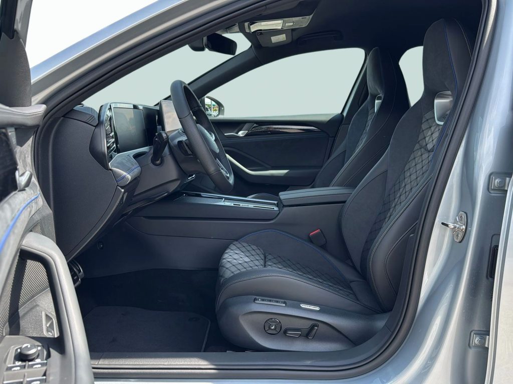 VOLKSWAGEN Passat Nuova Passat R-Line 2.0 TDI SCR 110 kW (150 CV) DS - 8