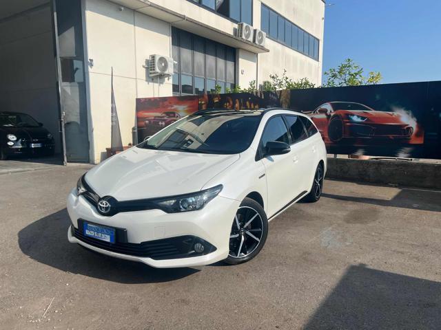 TOYOTA Auris Touring Sports Bianco metallizzato