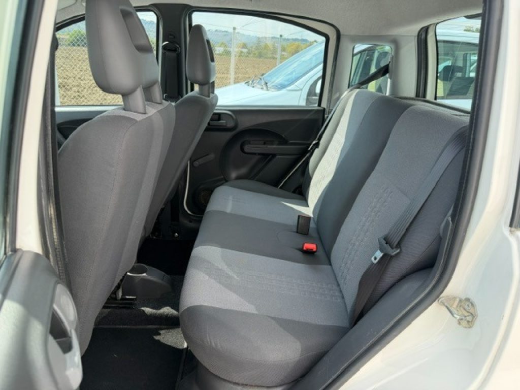 FIAT Panda 1.4 Dynamic Natural Power - 14