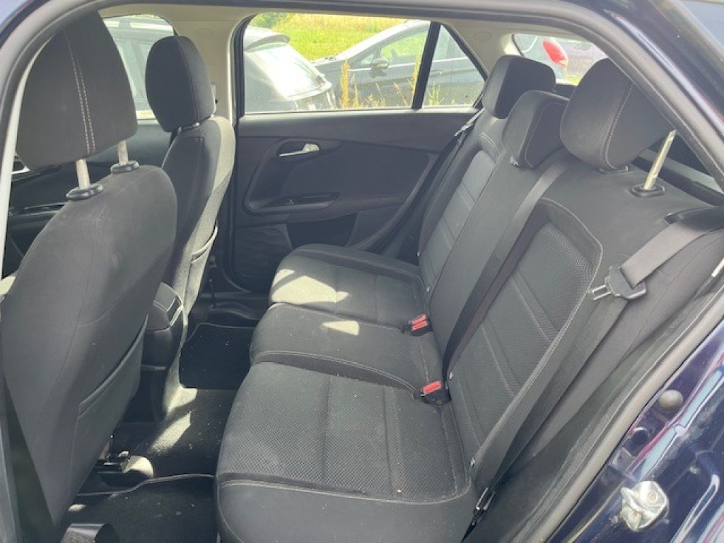 FIAT Tipo 1.6 Mjt S&S SW Lounge - 10