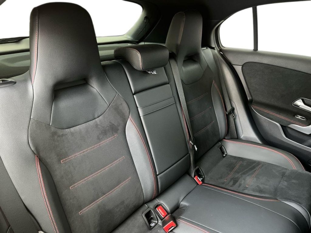 MERCEDES-BENZ A 200 d Automatic AMG Line Premium Plus - 15