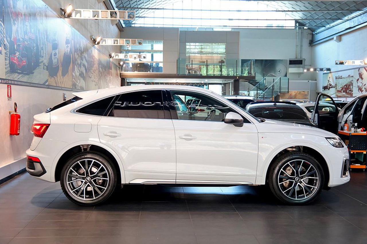 AUDI Q5 40 TDI Sportback Quattro S-Tronic S-Line Plus - 2