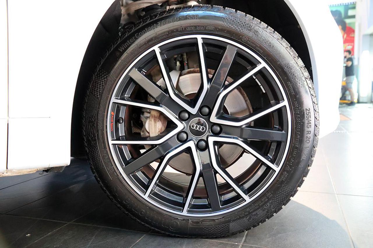AUDI Q5 40 TDI Sportback Quattro S-Tronic S-Line Plus - 6