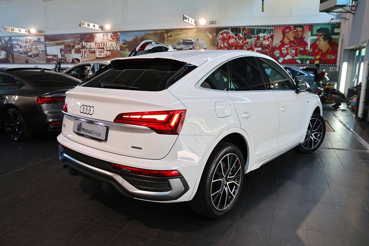 AUDI Q5 40 TDI Sportback Quattro S-Tronic S-Line Plus - 9