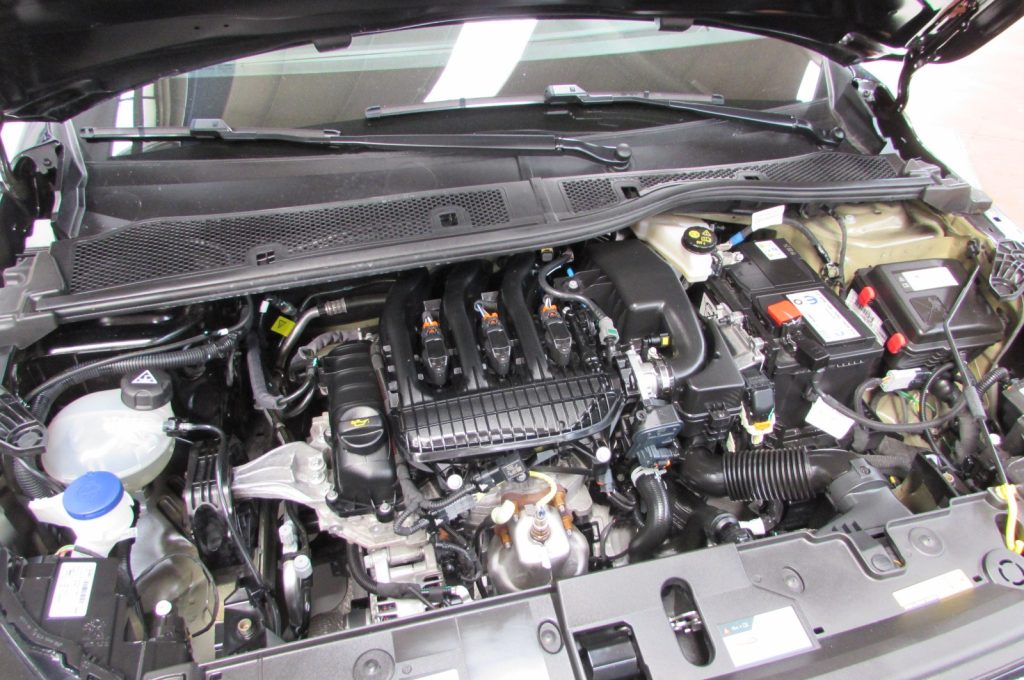 PEUGEOT 208 PureTech 75 Stop&Start 5 porte Active - 17