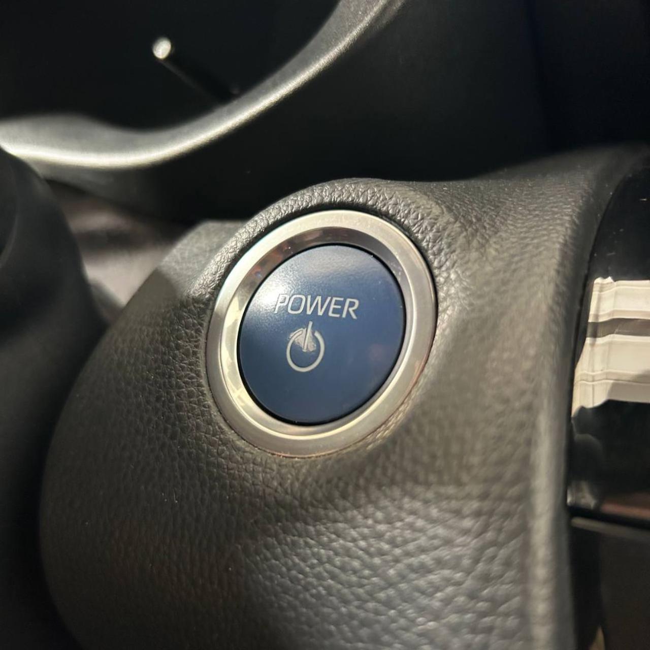 TOYOTA Yaris Cross 1.5 Hybrid 5p. E-CVT AWD-i Adventure - 28