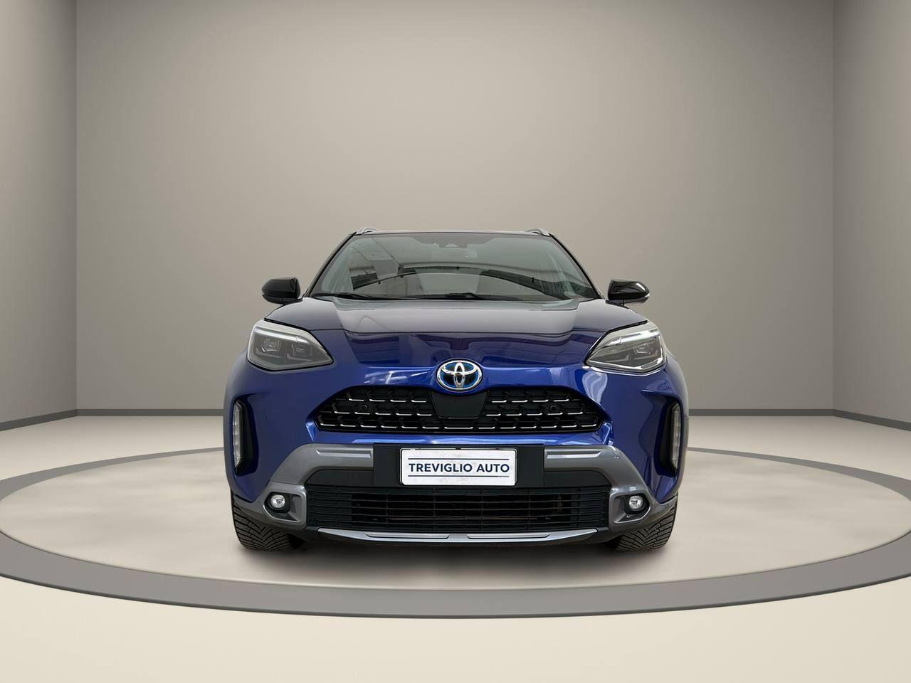 TOYOTA Yaris Cross 1.5 Hybrid 5p. E-CVT AWD-i Adventure - 2