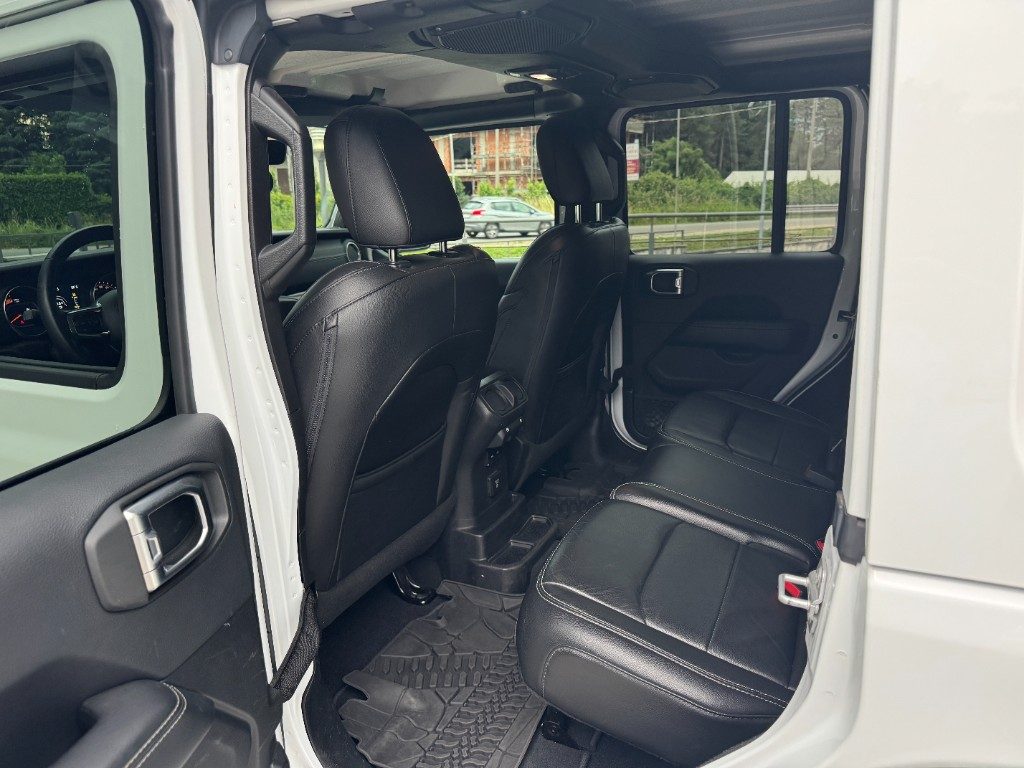 JEEP Wrangler Unlimited 2.2 Mjt II Sahara +GANCIO TRAINO - 12