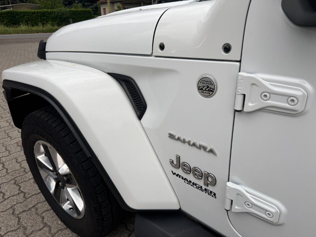 JEEP Wrangler Unlimited 2.2 Mjt II Sahara +GANCIO TRAINO - 13