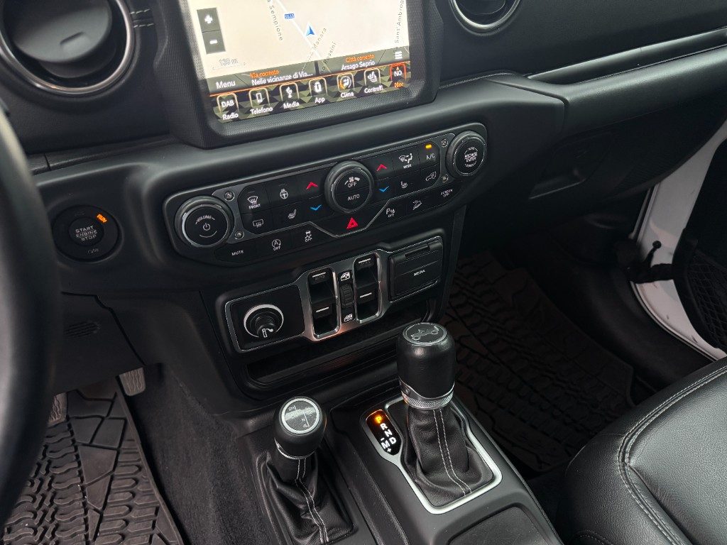 JEEP Wrangler Unlimited 2.2 Mjt II Sahara +GANCIO TRAINO - 15