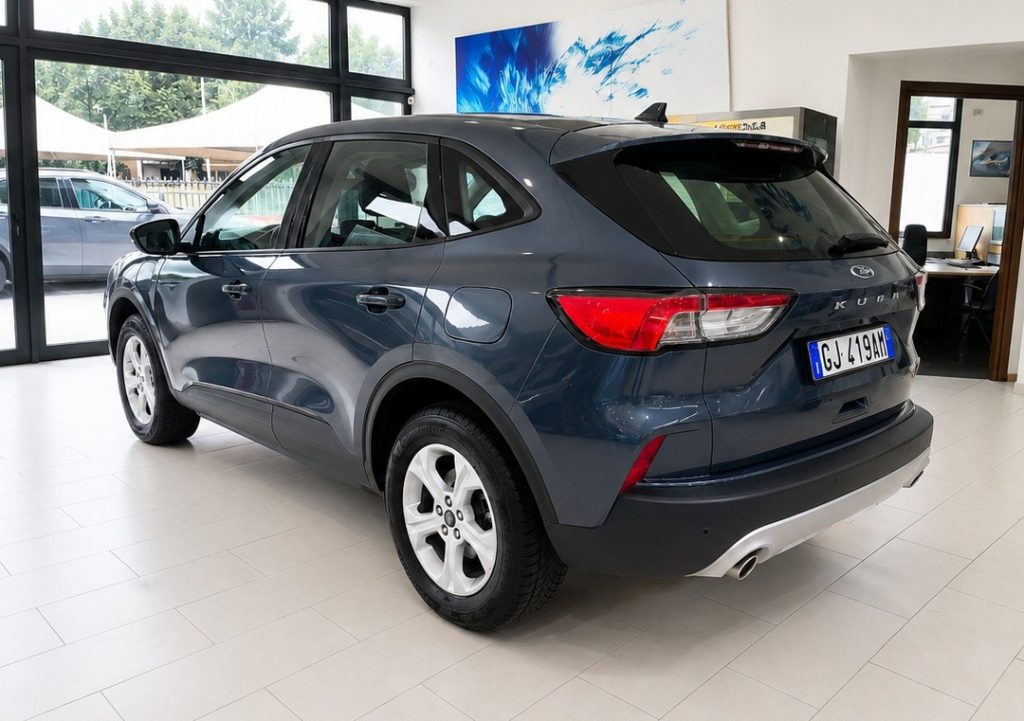 FORD Kuga 2.5 Plug In Hybrid Connect 2WD Automatic - 6