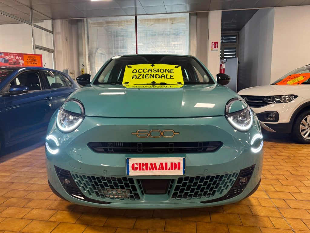 FIAT 600 Hybrid DCT POP MHEV C/GRIMALDI SPECIAL DAY - 34