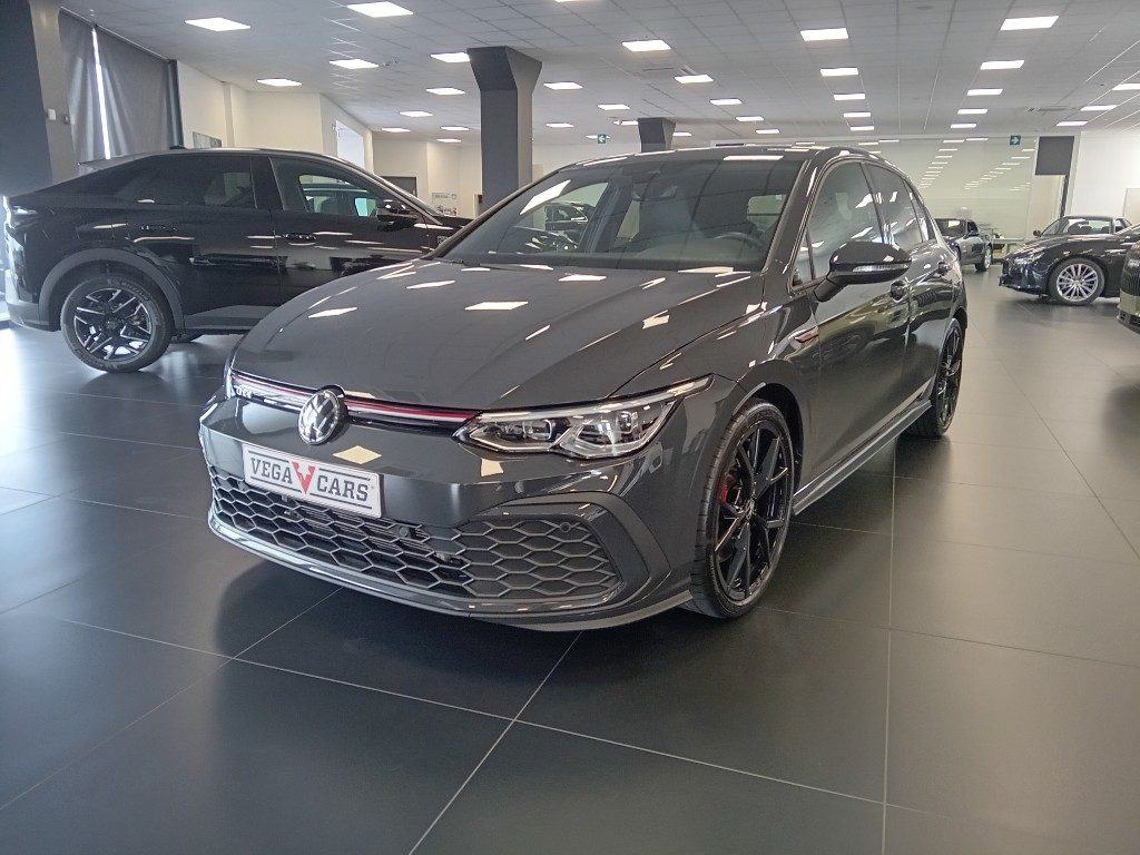 Clicca per ingrandire Golf - 2.0 TSI GTI