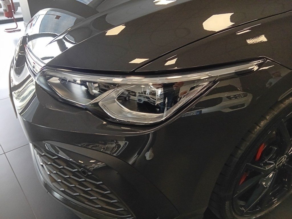 Clicca per ingrandire Golf - 2.0 TSI GTI