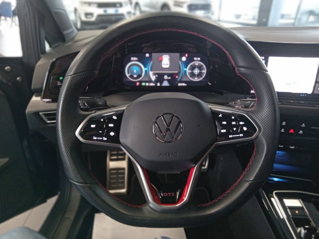 Clicca per ingrandire Golf - 2.0 TSI GTI