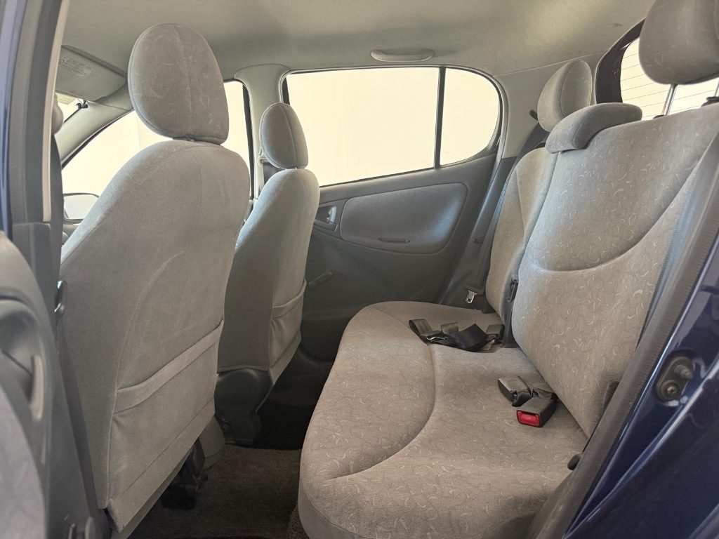 TOYOTA Yaris 1.0i 16V cat 5 porte - 11