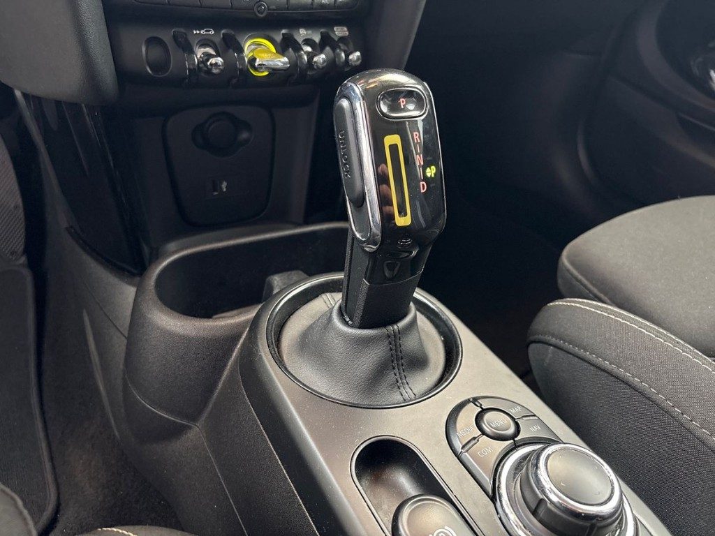MINI Cooper SE Cooper SE Aut. - 15
