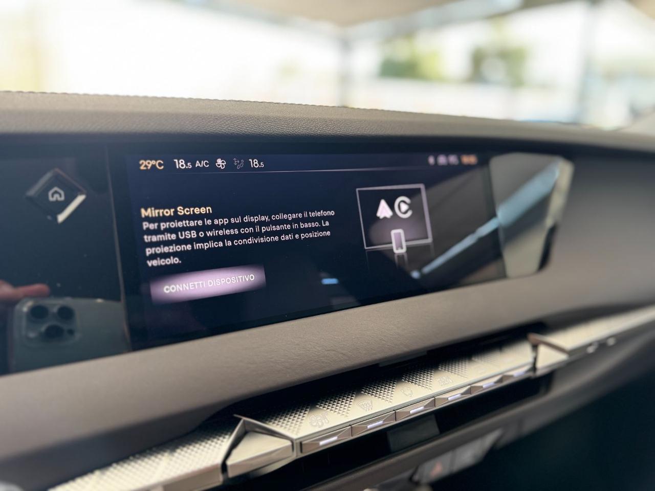 DS AUTOMOBILES DS 4 BlueHDi 130 aut. Trocadero - 28