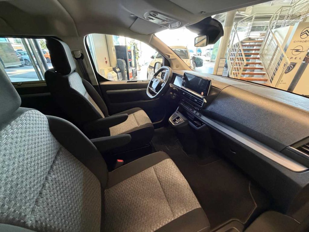 PEUGEOT Traveller BlueHDi 180 S&S EAT8 Standard Business - 6