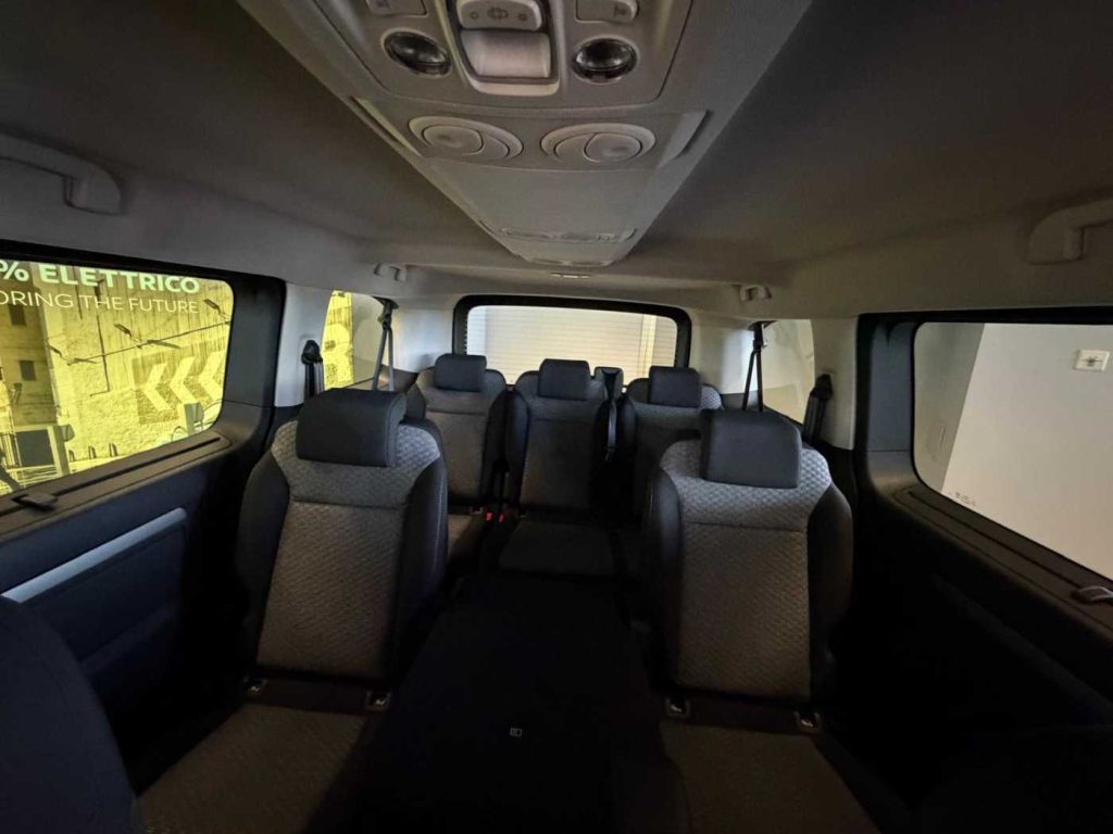 PEUGEOT Traveller BlueHDi 180 S&S EAT8 Standard Business - 11