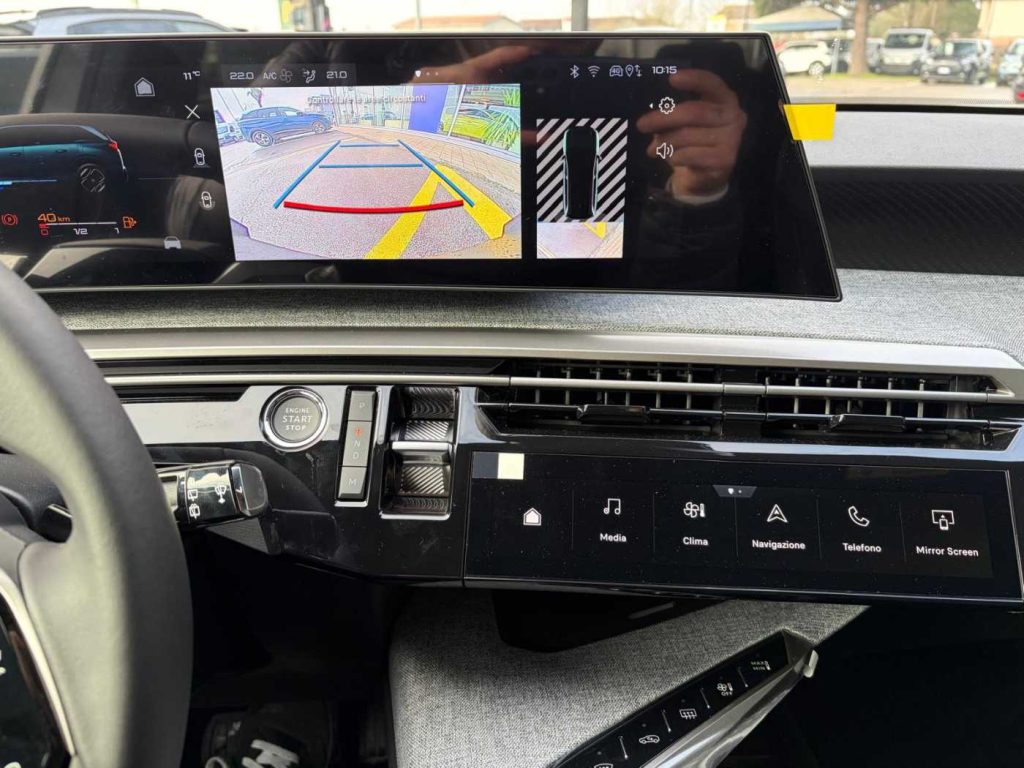 PEUGEOT 5008 Hybrid 145 e-DCS6 Allure - 21