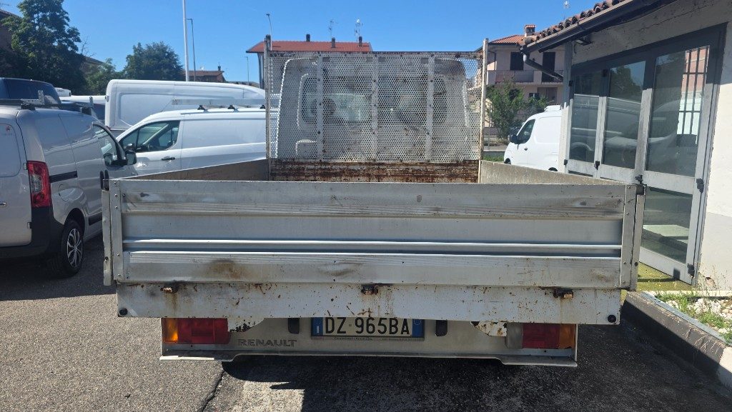RENAULT Master T35 2.3 dCi/100 PL Cassone fisso E4 - 6