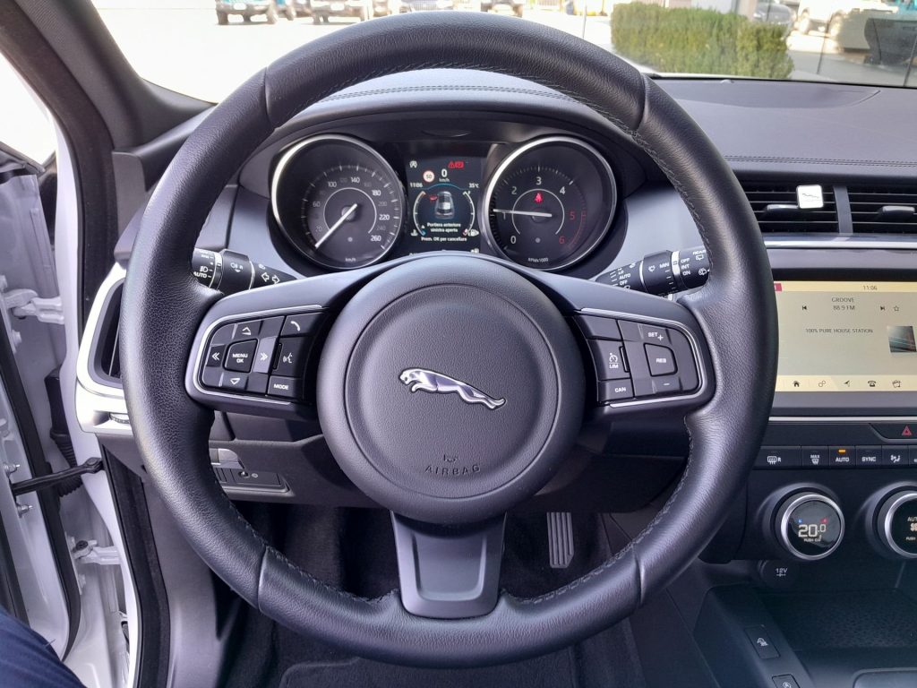 JAGUAR E-Pace 2.0D i4 180cv S AUTO AWD - 12