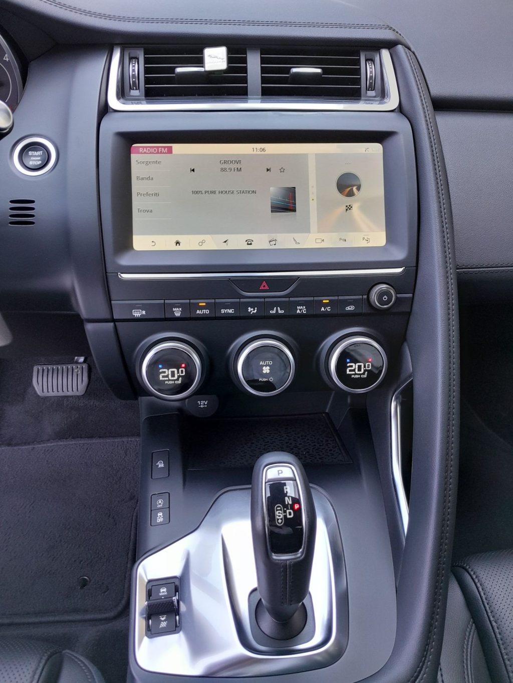 JAGUAR E-Pace 2.0D i4 180cv S AUTO AWD - 13