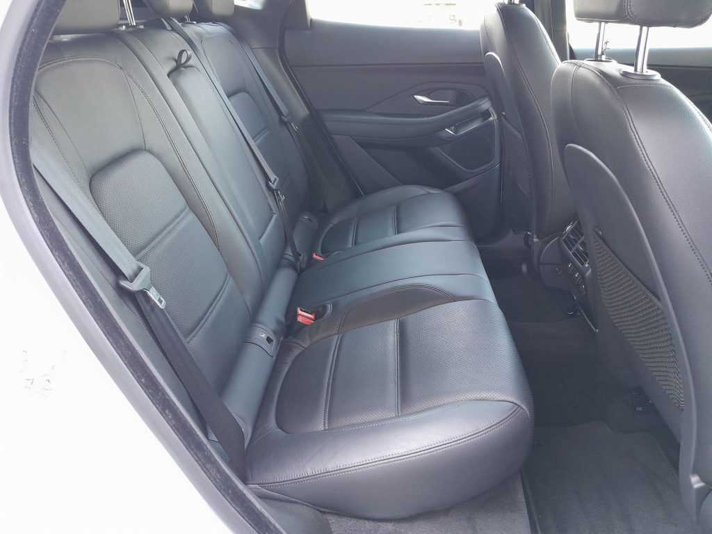 JAGUAR E-Pace 2.0D i4 180cv S AUTO AWD - 22