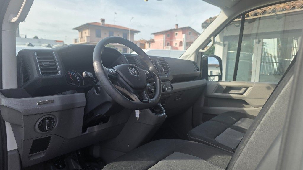 VOLKSWAGEN e-Crafter 35 136 CV PL-TA Furgone L3H3 Elettrico - 8