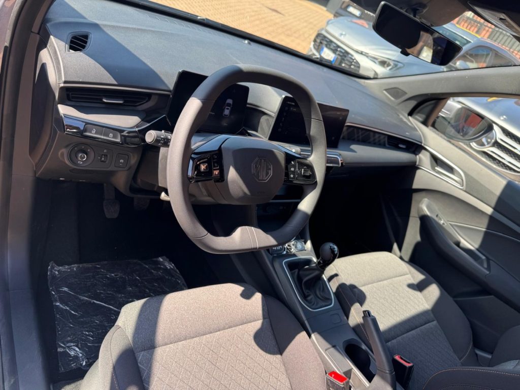 MG MG3 1.5 Comfort - 18