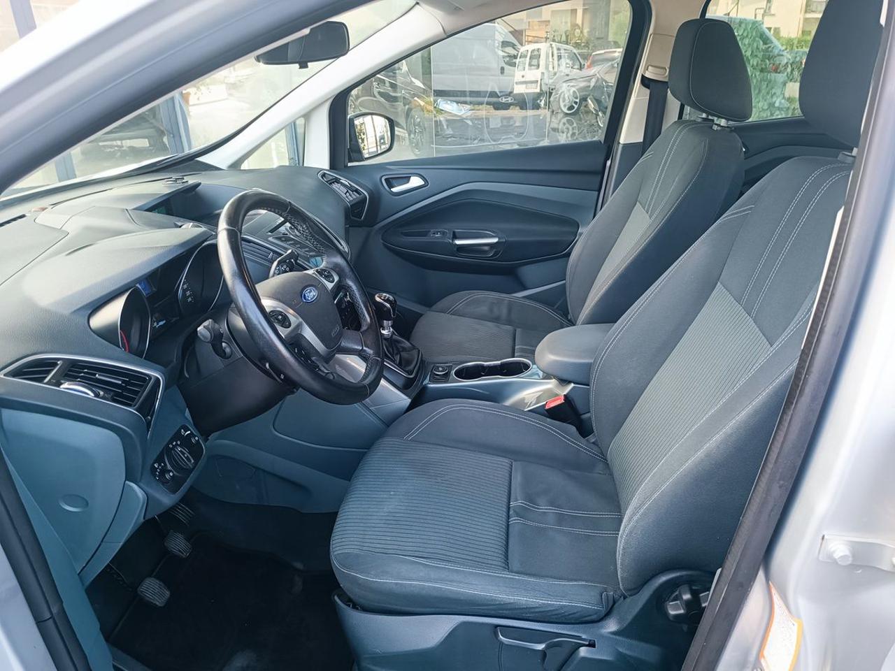 FORD C-Max 1.6 TDCi 115CV Titanium - 4