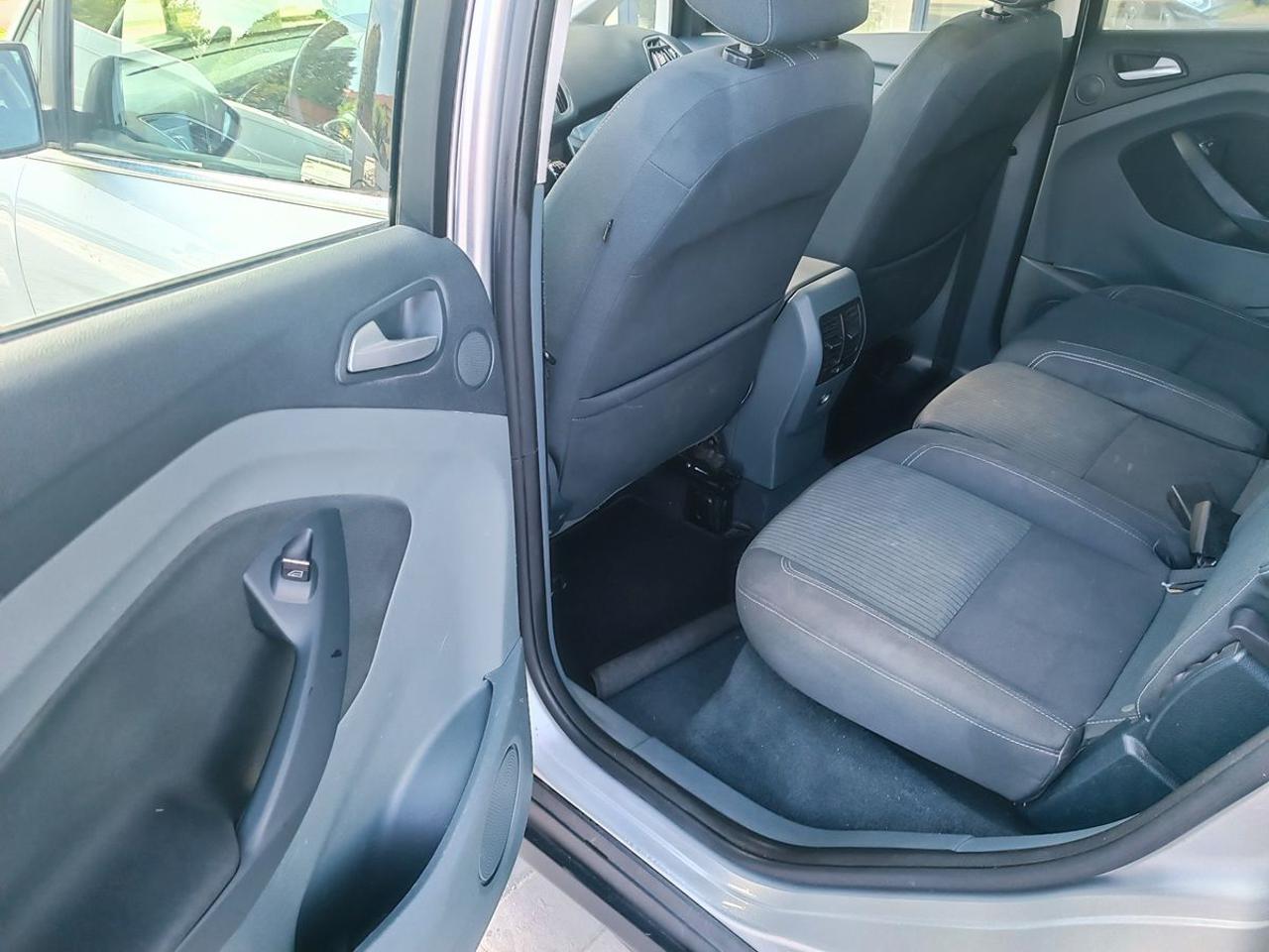 FORD C-Max 1.6 TDCi 115CV Titanium - 8