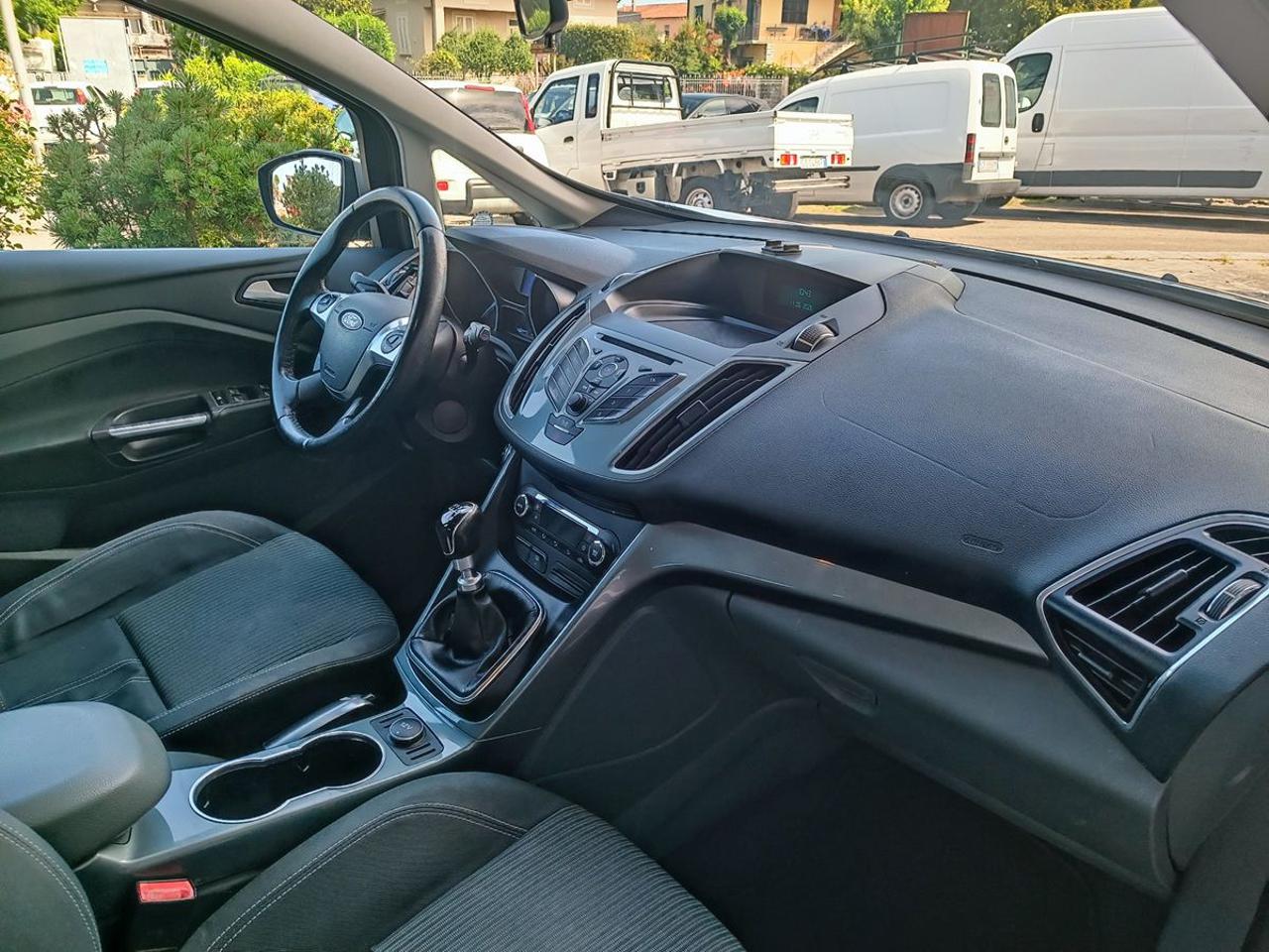 FORD C-Max 1.6 TDCi 115CV Titanium - 15