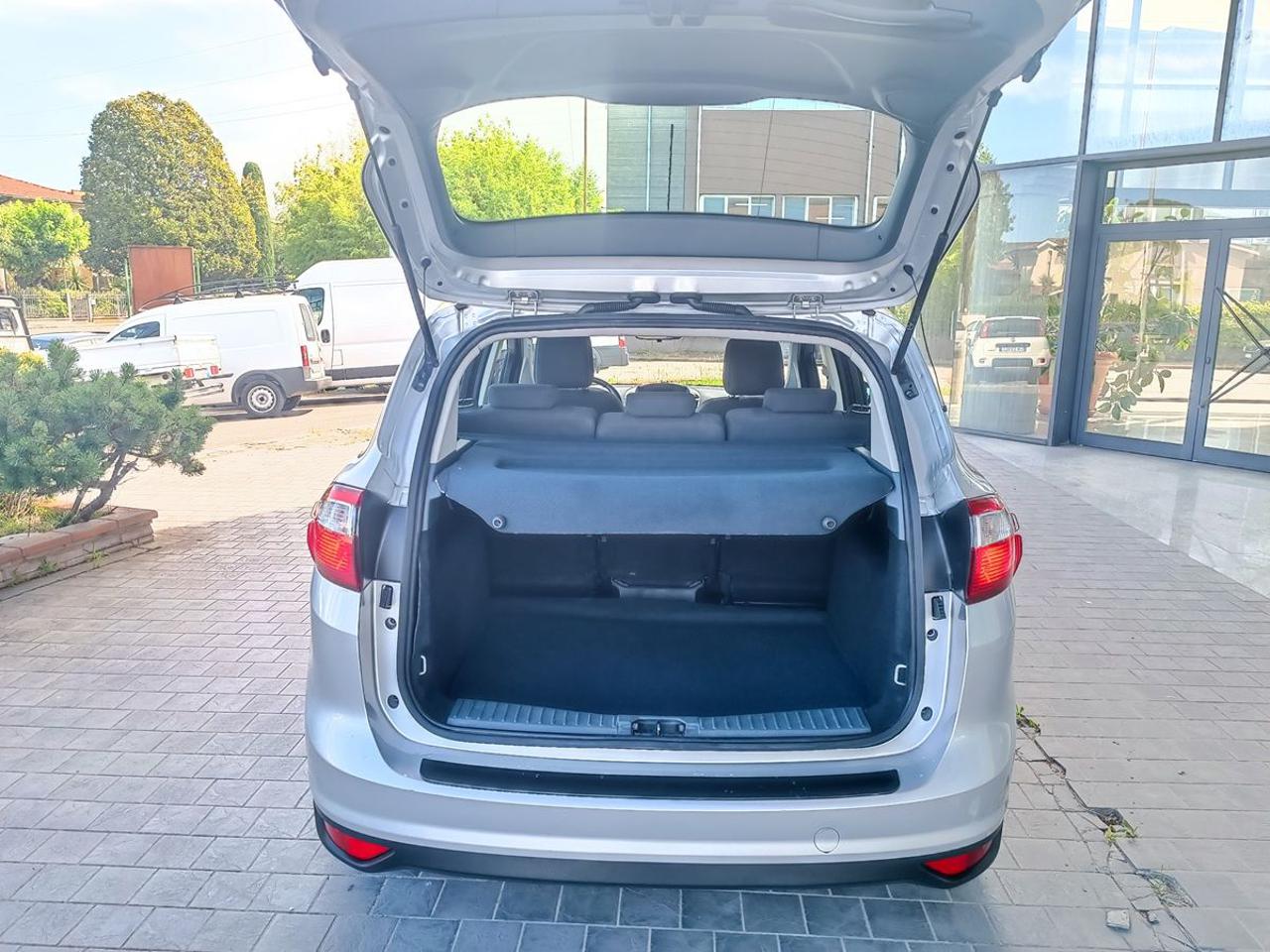 FORD C-Max 1.6 TDCi 115CV Titanium - 11