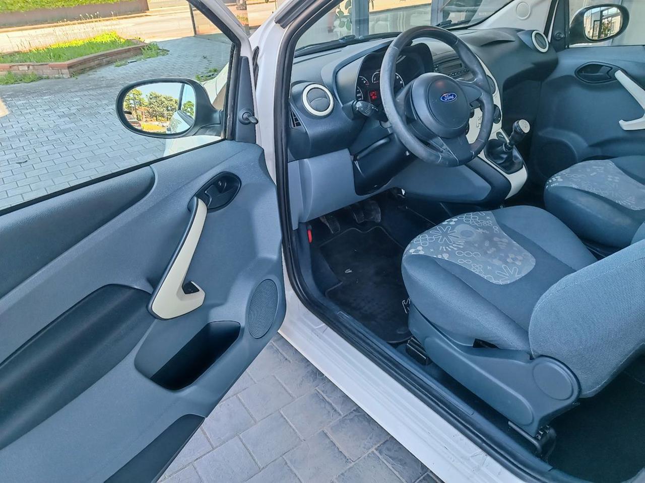 FORD Ka+ 1.2 8V 69CV - 3