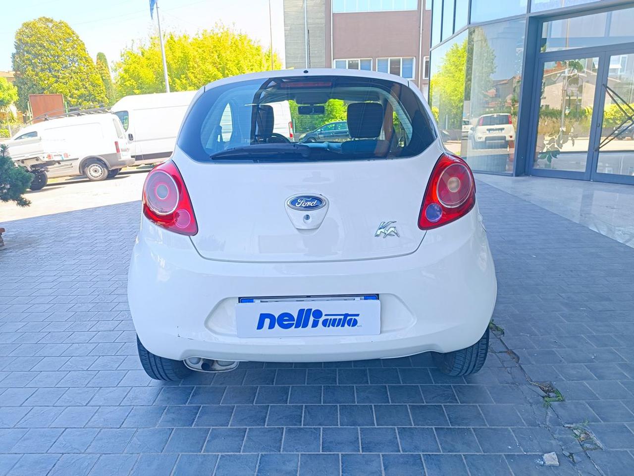 FORD Ka+ 1.2 8V 69CV - 12