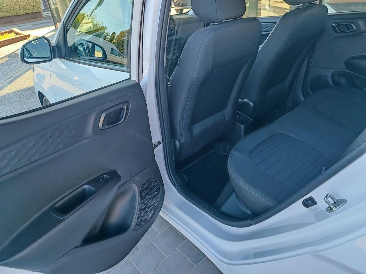 HYUNDAI i10 1.0 MPI Connectline - 7